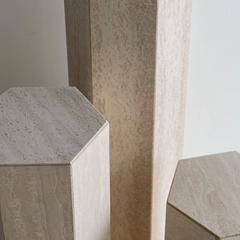 Classic Decorative Stone Display Pedestal 3 Pcs Hexagon Beige Travertine Pedestals With Factory Price